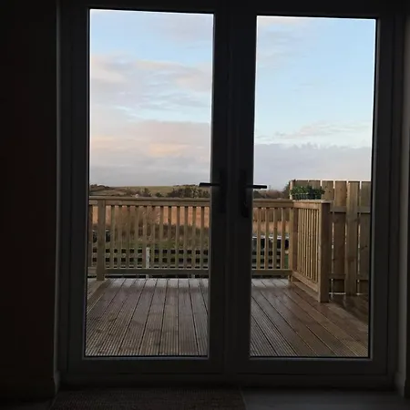 Hillhouse Coastal Escapes - Pods Campeggio Donegal Town